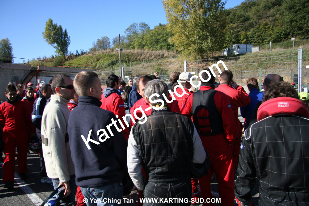 18/10/2009 : 4 Heures Loisir des Pyrénées à Lavelanet (photos Yan Ching Tan) 2009 — karting