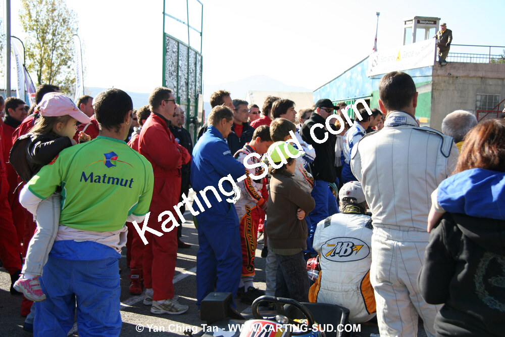 18/10/2009 : 4 Heures Loisir des Pyrénées à Lavelanet (photos Yan Ching Tan) 2009 — karting