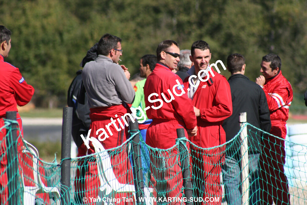 18/10/2009 : 4 Heures Loisir des Pyrénées à Lavelanet (photos Yan Ching Tan) 2009 — karting