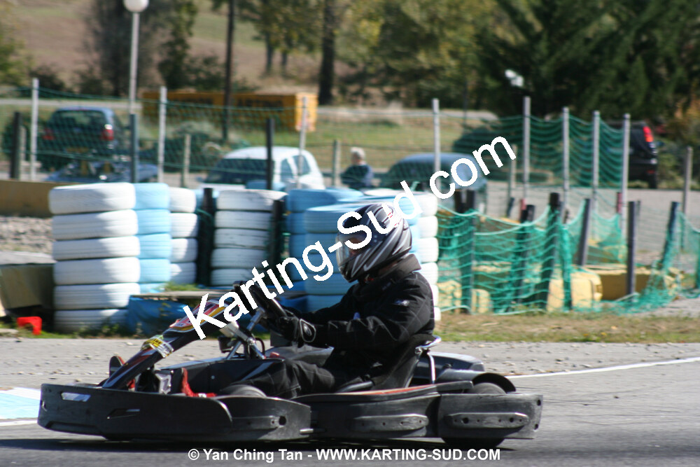 18/10/2009 : 4 Heures Loisir des Pyrénées à Lavelanet (photos Yan Ching Tan) 2009 — karting