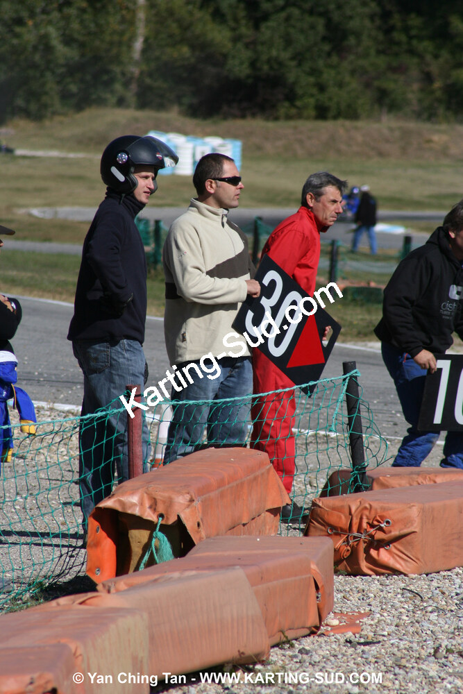 18/10/2009 : 4 Heures Loisir des Pyrénées à Lavelanet (photos Yan Ching Tan) 2009 — karting