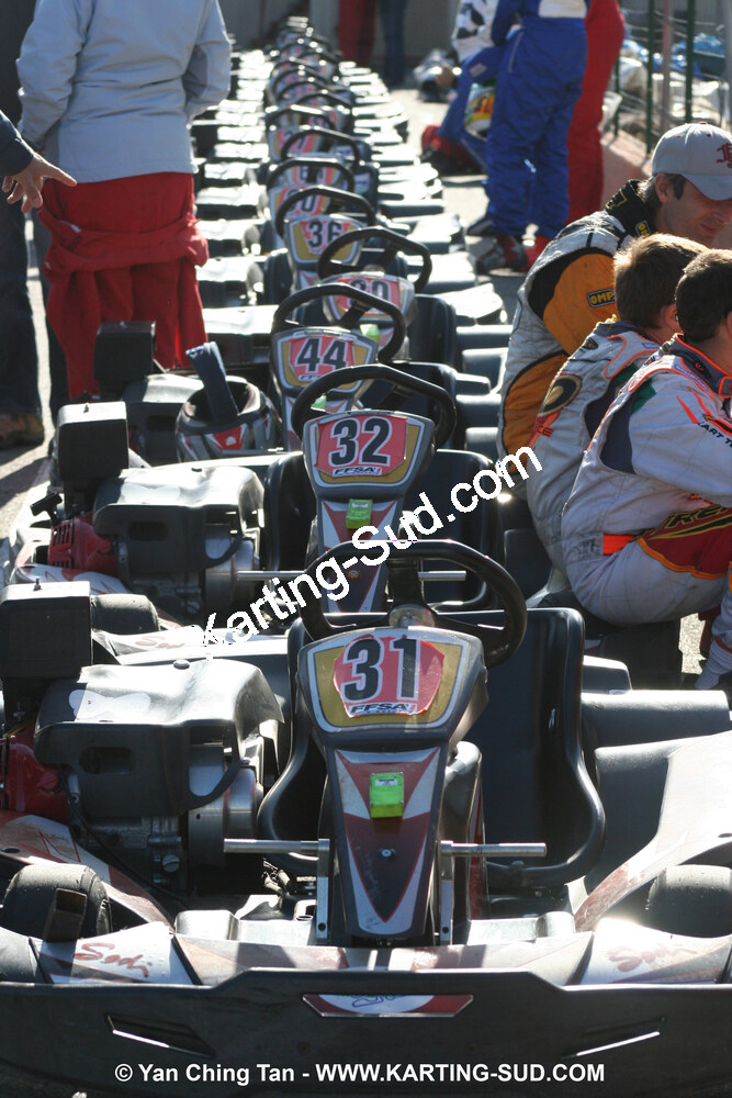 18/10/2009 : 4 Heures Loisir des Pyrénées à Lavelanet (photos Yan Ching Tan) 2009 — karting
