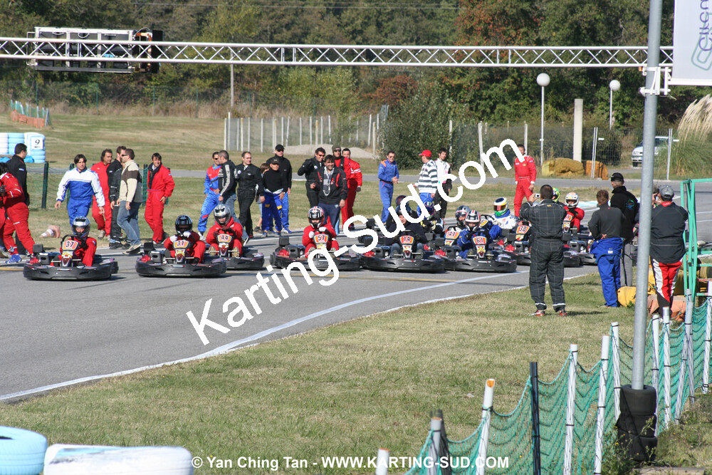 18/10/2009 : 4 Heures Loisir des Pyrénées à Lavelanet (photos Yan Ching Tan) 2009 — karting