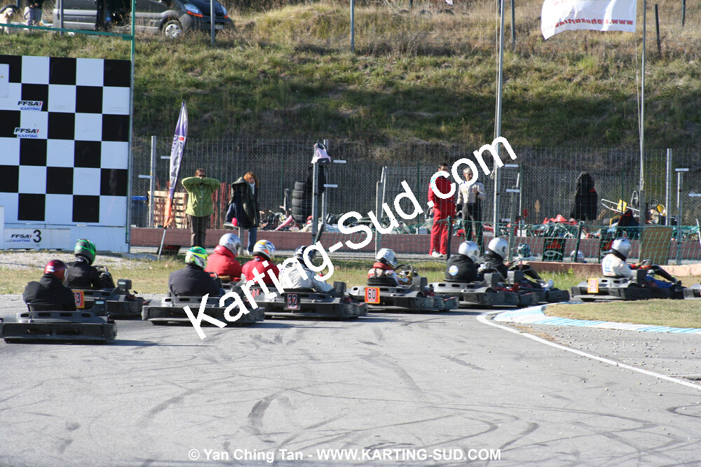 18/10/2009 : 4 Heures Loisir des Pyrénées à Lavelanet (photos Yan Ching Tan) 2009 — karting