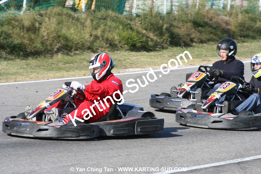 18/10/2009 : 4 Heures Loisir des Pyrénées à Lavelanet (photos Yan Ching Tan) 2009 — karting