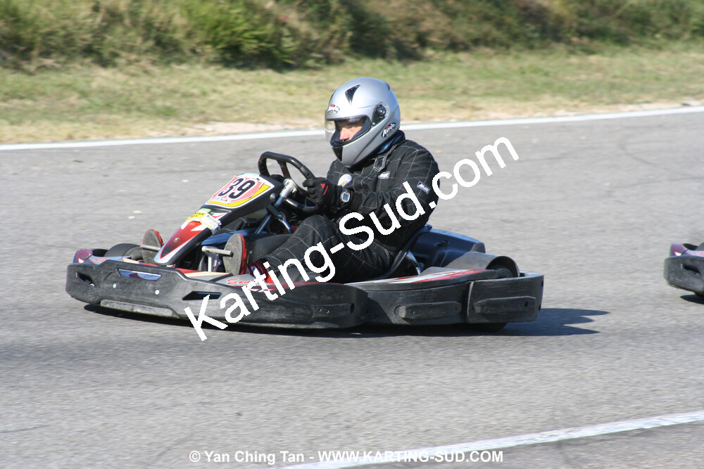 18/10/2009 : 4 Heures Loisir des Pyrénées à Lavelanet (photos Yan Ching Tan) 2009 — karting