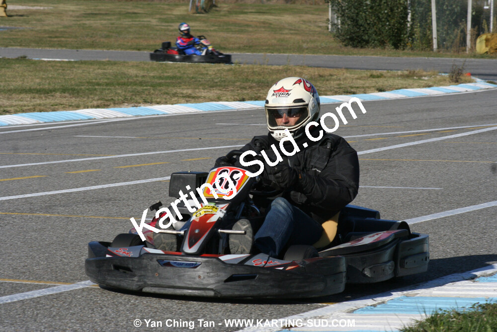 18/10/2009 : 4 Heures Loisir des Pyrénées à Lavelanet (photos Yan Ching Tan) 2009 — karting