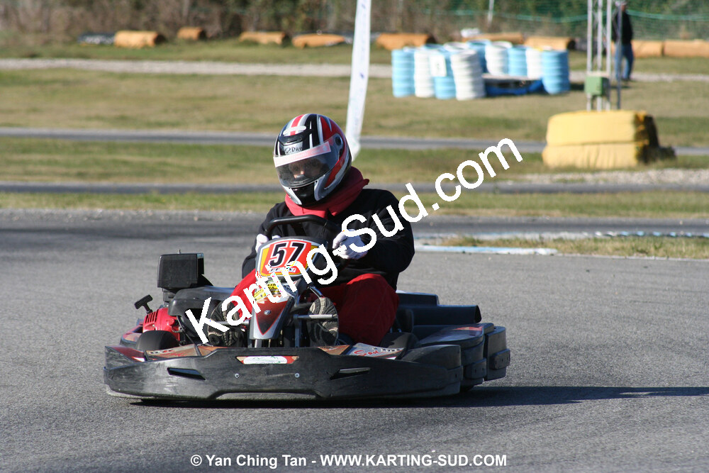 18/10/2009 : 4 Heures Loisir des Pyrénées à Lavelanet (photos Yan Ching Tan) 2009 — karting