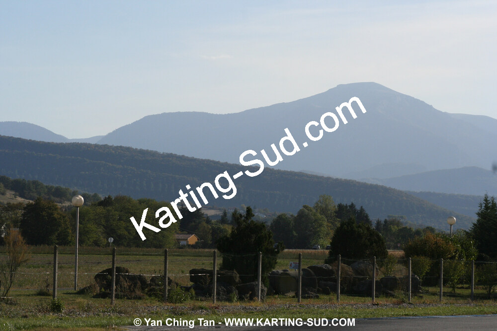 18/10/2009 : 4 Heures Loisir des Pyrénées à Lavelanet (photos Yan Ching Tan) 2009 — karting