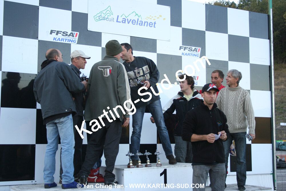 18/10/2009 : 4 Heures Loisir des Pyrénées à Lavelanet (photos Yan Ching Tan) 2009 — karting