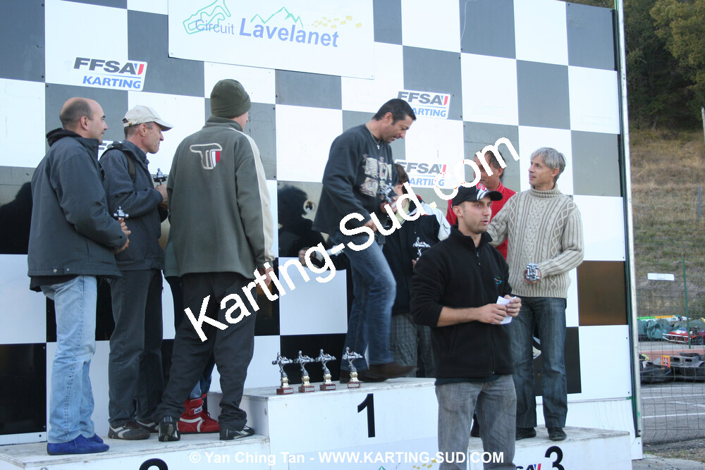 18/10/2009 : 4 Heures Loisir des Pyrénées à Lavelanet (photos Yan Ching Tan) 2009 — karting