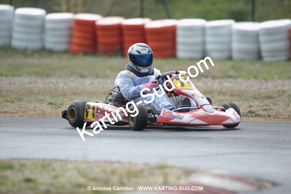 08/11/2009 : 5ème manche du Championnat du Sud 2009 à Ganges (photos Antoine Camblor) 2009 — karting