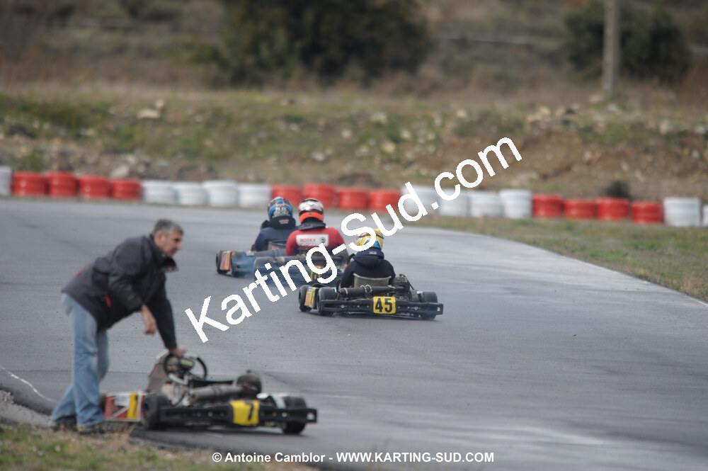 08/11/2009 : 5ème manche du Championnat du Sud 2009 à Ganges (photos Antoine Camblor) 2009 — karting
