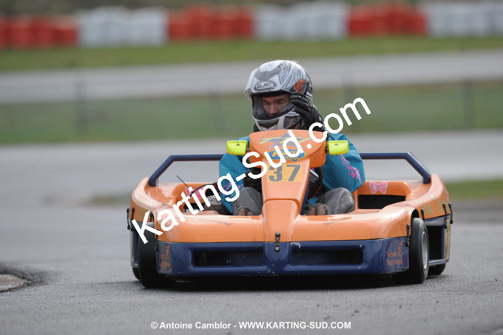 08/11/2009 : 5ème manche du Championnat du Sud 2009 à Ganges (photos Antoine Camblor) 2009 — karting
