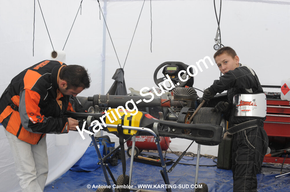 08/11/2009 : 5ème manche du Championnat du Sud 2009 à Ganges (photos Antoine Camblor) 2009 — karting