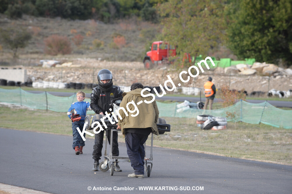 08/11/2009 : 5ème manche du Championnat du Sud 2009 à Ganges (photos Antoine Camblor) 2009 — karting