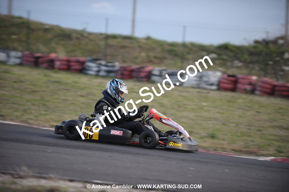 08/11/2009 : 5ème manche du Championnat du Sud 2009 à Ganges (photos Antoine Camblor) 2009 — karting