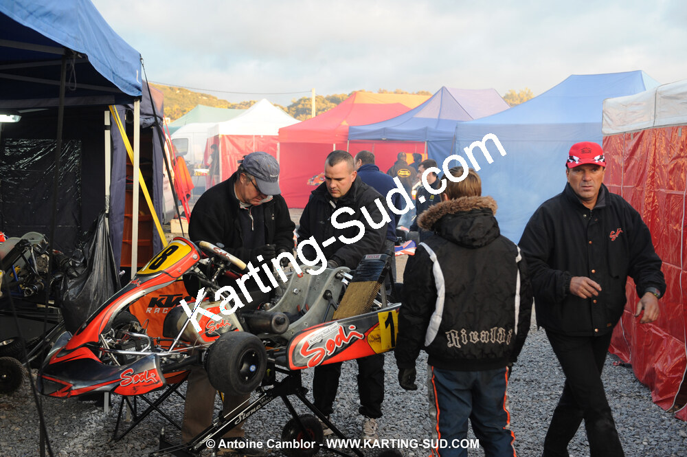 08/11/2009 : 5ème manche du Championnat du Sud 2009 à Ganges (photos Antoine Camblor) 2009 — karting
