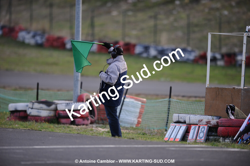 08/11/2009 : 5ème manche du Championnat du Sud 2009 à Ganges (photos Antoine Camblor) 2009 — karting