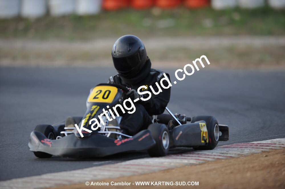 08/11/2009 : 5ème manche du Championnat du Sud 2009 à Ganges (photos Antoine Camblor) 2009 — karting