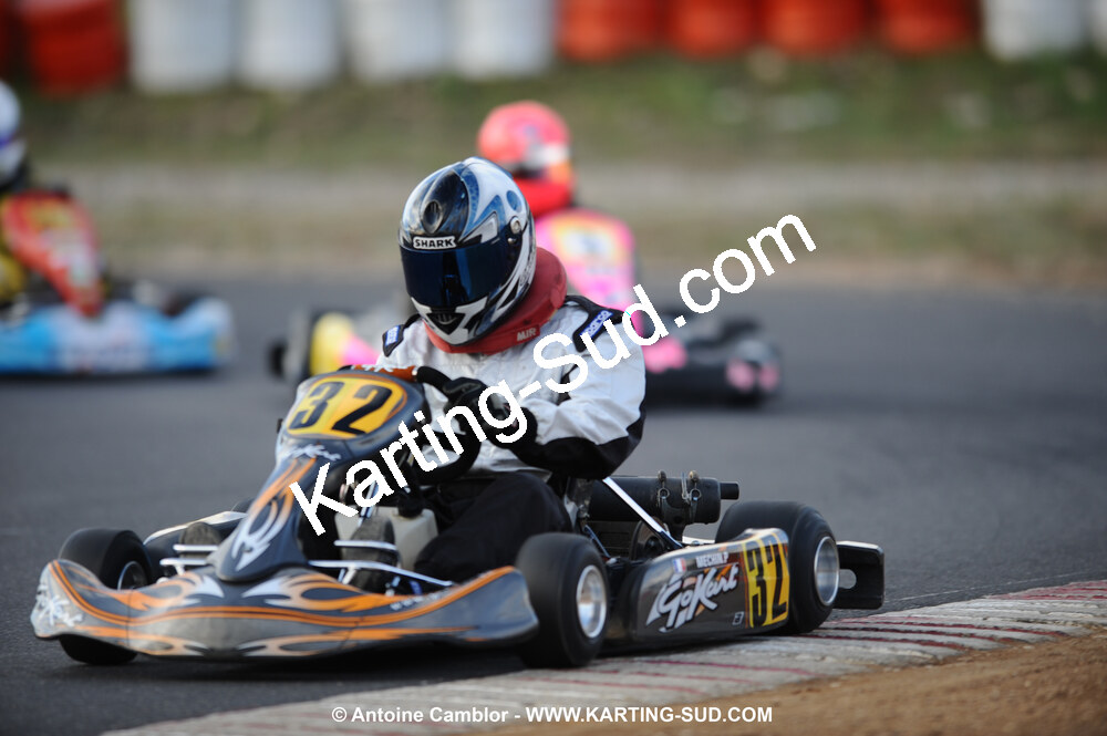 08/11/2009 : 5ème manche du Championnat du Sud 2009 à Ganges (photos Antoine Camblor) 2009 — karting