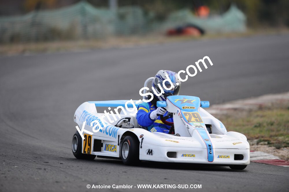 08/11/2009 : 5ème manche du Championnat du Sud 2009 à Ganges (photos Antoine Camblor) 2009 — karting