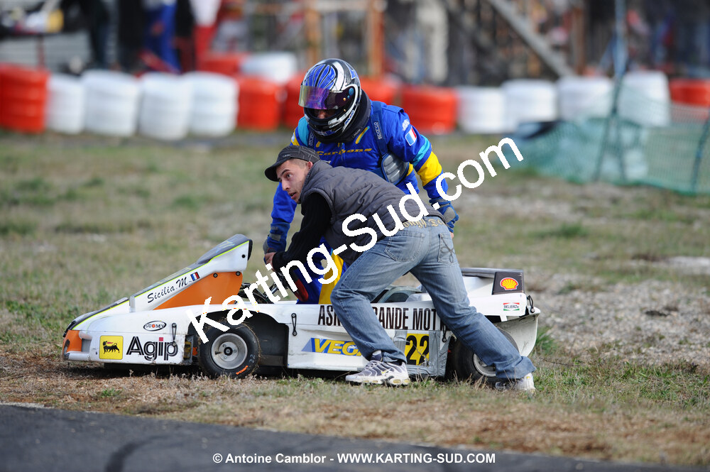 08/11/2009 : 5ème manche du Championnat du Sud 2009 à Ganges (photos Antoine Camblor) 2009 — karting