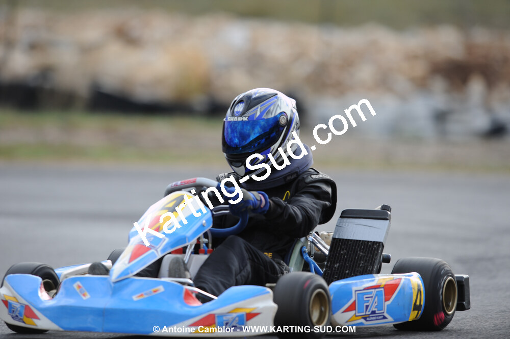 08/11/2009 : 5ème manche du Championnat du Sud 2009 à Ganges (photos Antoine Camblor) 2009 — karting