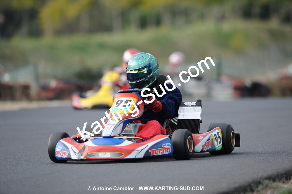 08/11/2009 : 5ème manche du Championnat du Sud 2009 à Ganges (photos Antoine Camblor) 2009 — karting