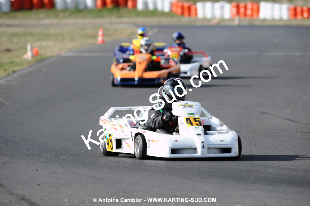 08/11/2009 : 5ème manche du Championnat du Sud 2009 à Ganges (photos Antoine Camblor) 2009 — karting