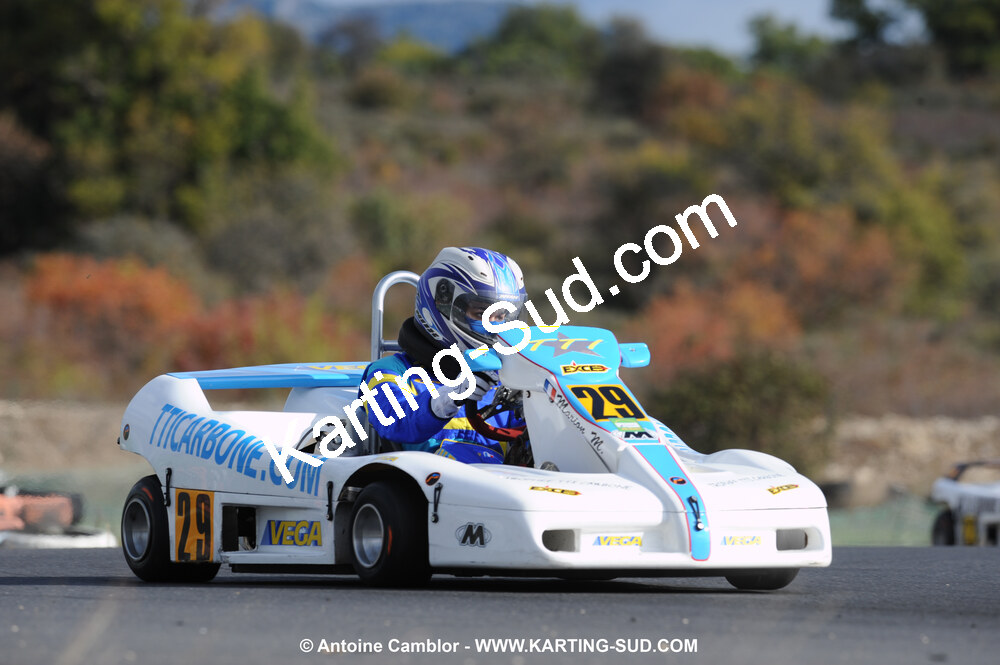 08/11/2009 : 5ème manche du Championnat du Sud 2009 à Ganges (photos Antoine Camblor) 2009 — karting
