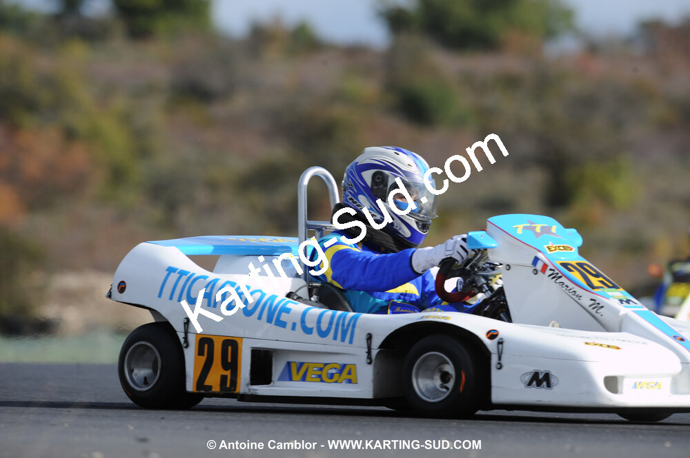 08/11/2009 : 5ème manche du Championnat du Sud 2009 à Ganges (photos Antoine Camblor) 2009 — karting