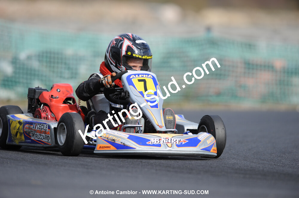 08/11/2009 : 5ème manche du Championnat du Sud 2009 à Ganges (photos Antoine Camblor) 2009 — karting
