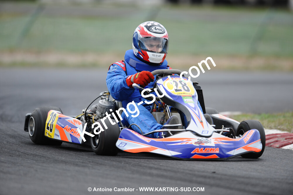08/11/2009 : 5ème manche du Championnat du Sud 2009 à Ganges (photos Antoine Camblor) 2009 — karting