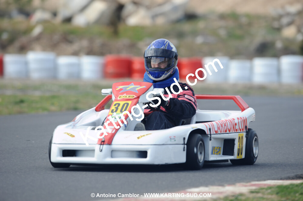 08/11/2009 : 5ème manche du Championnat du Sud 2009 à Ganges (photos Antoine Camblor) 2009 — karting