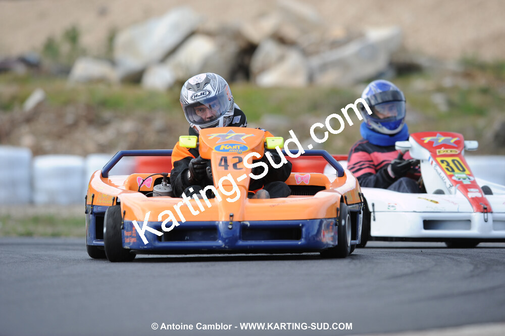 08/11/2009 : 5ème manche du Championnat du Sud 2009 à Ganges (photos Antoine Camblor) 2009 — karting