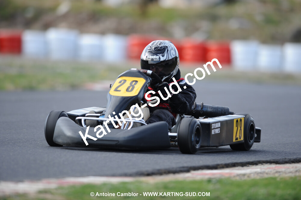 08/11/2009 : 5ème manche du Championnat du Sud 2009 à Ganges (photos Antoine Camblor) 2009 — karting