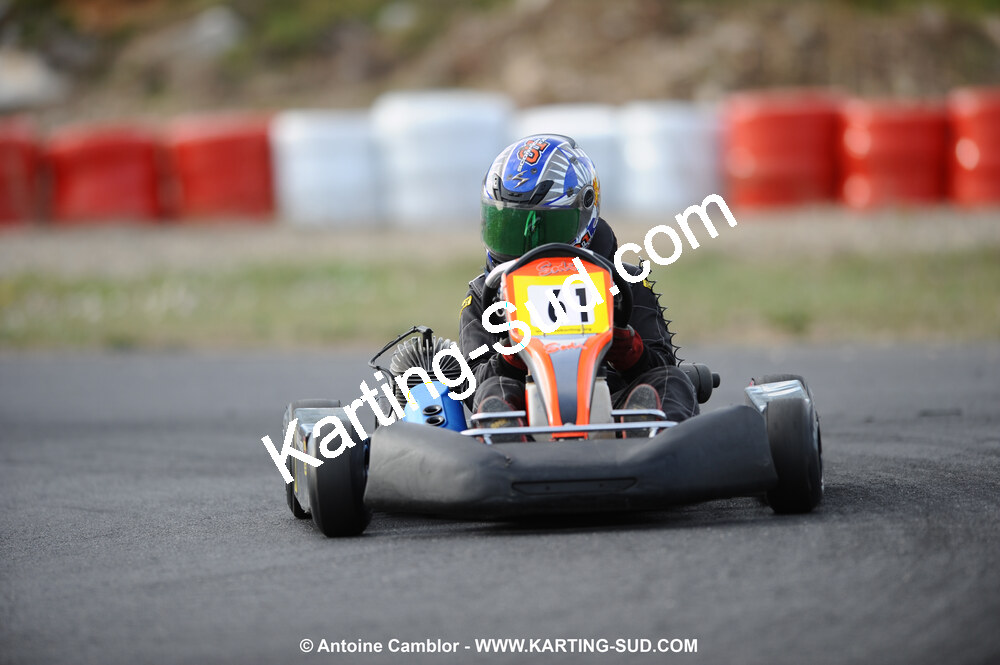 08/11/2009 : 5ème manche du Championnat du Sud 2009 à Ganges (photos Antoine Camblor) 2009 — karting
