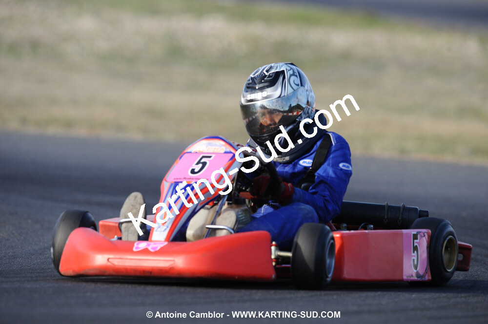 08/11/2009 : 5ème manche du Championnat du Sud 2009 à Ganges (photos Antoine Camblor) 2009 — karting