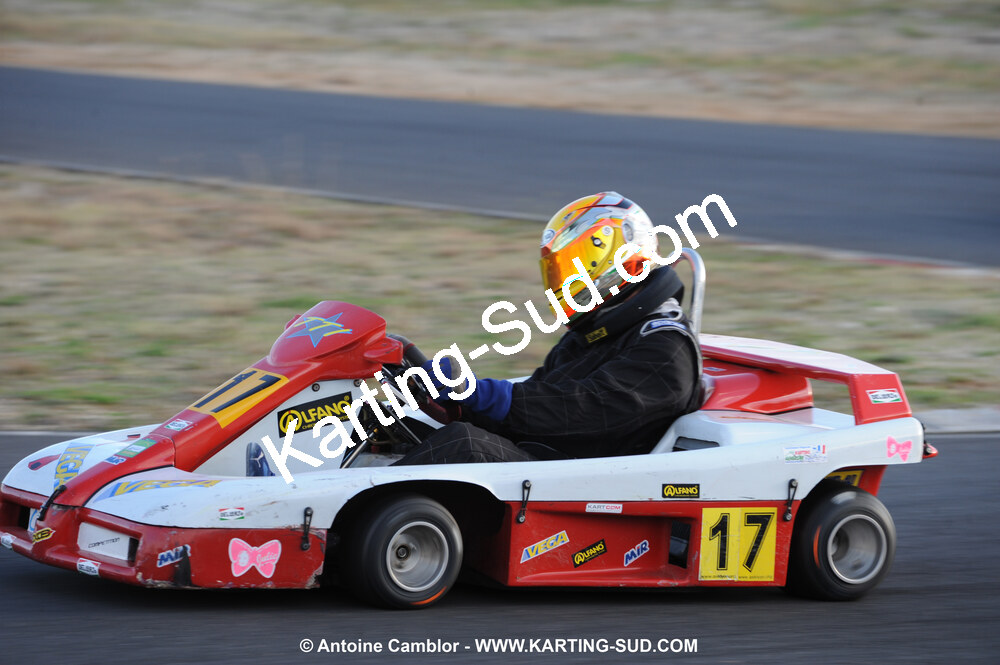 08/11/2009 : 5ème manche du Championnat du Sud 2009 à Ganges (photos Antoine Camblor) 2009 — karting