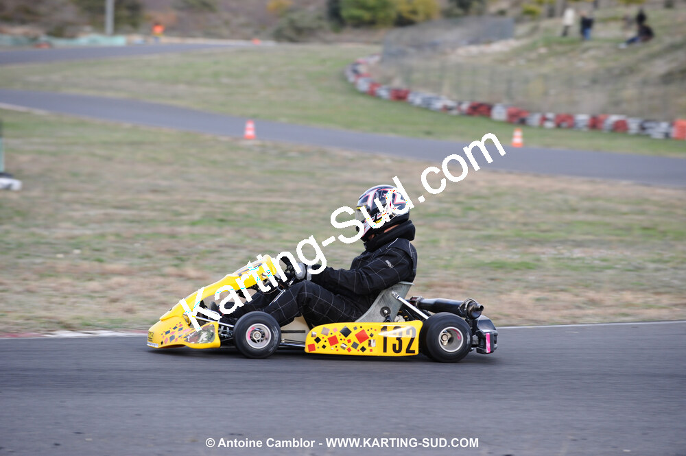 08/11/2009 : 5ème manche du Championnat du Sud 2009 à Ganges (photos Antoine Camblor) 2009 — karting