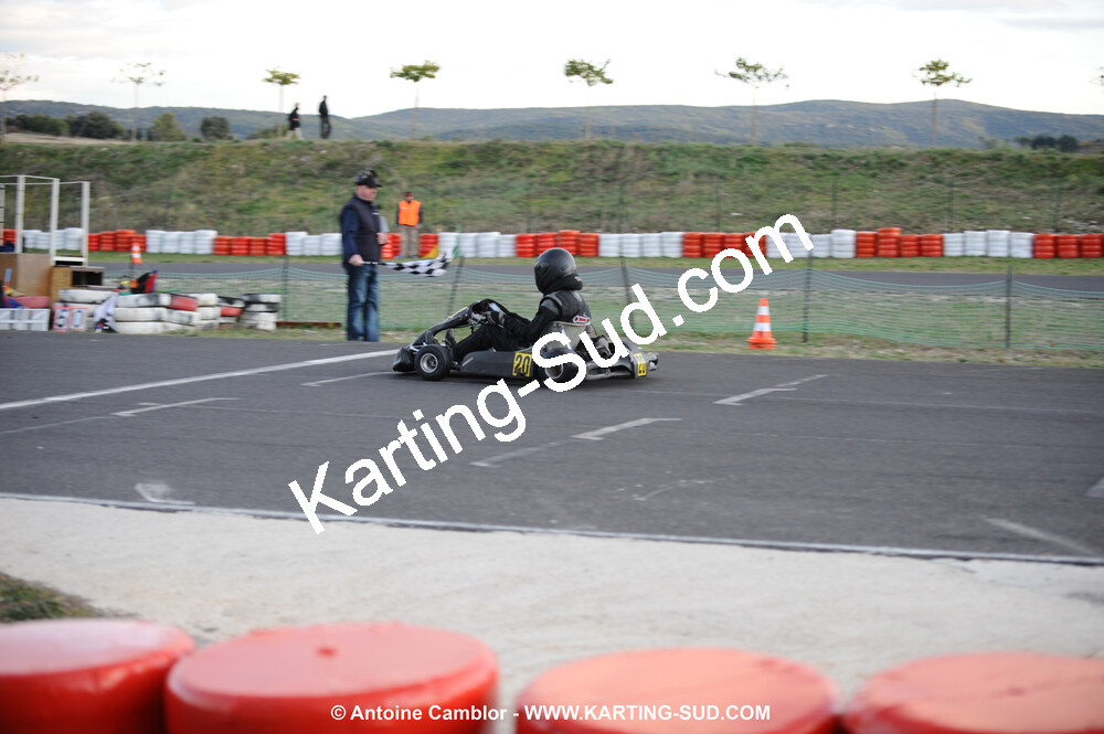 08/11/2009 : 5ème manche du Championnat du Sud 2009 à Ganges (photos Antoine Camblor) 2009 — karting