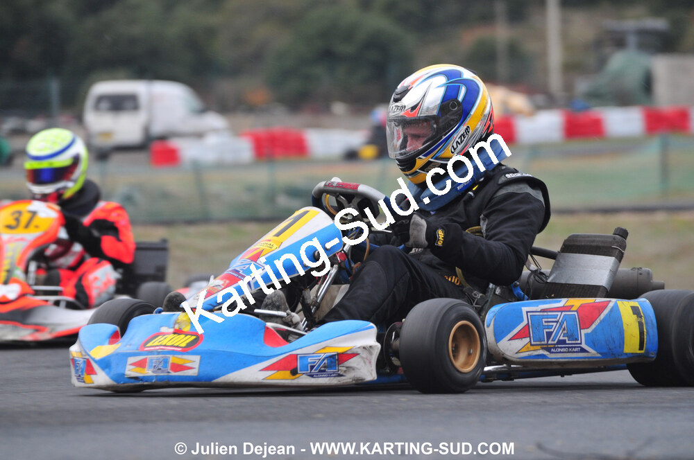 08/11/2009 : 5ème manche du Championnat du Sud 2009 à Ganges (photos Julien Dejean) 2009 — karting