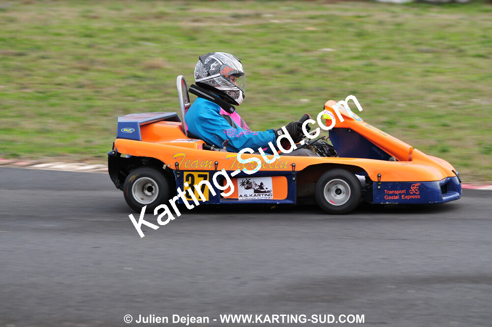 08/11/2009 : 5ème manche du Championnat du Sud 2009 à Ganges (photos Julien Dejean) 2009 — karting