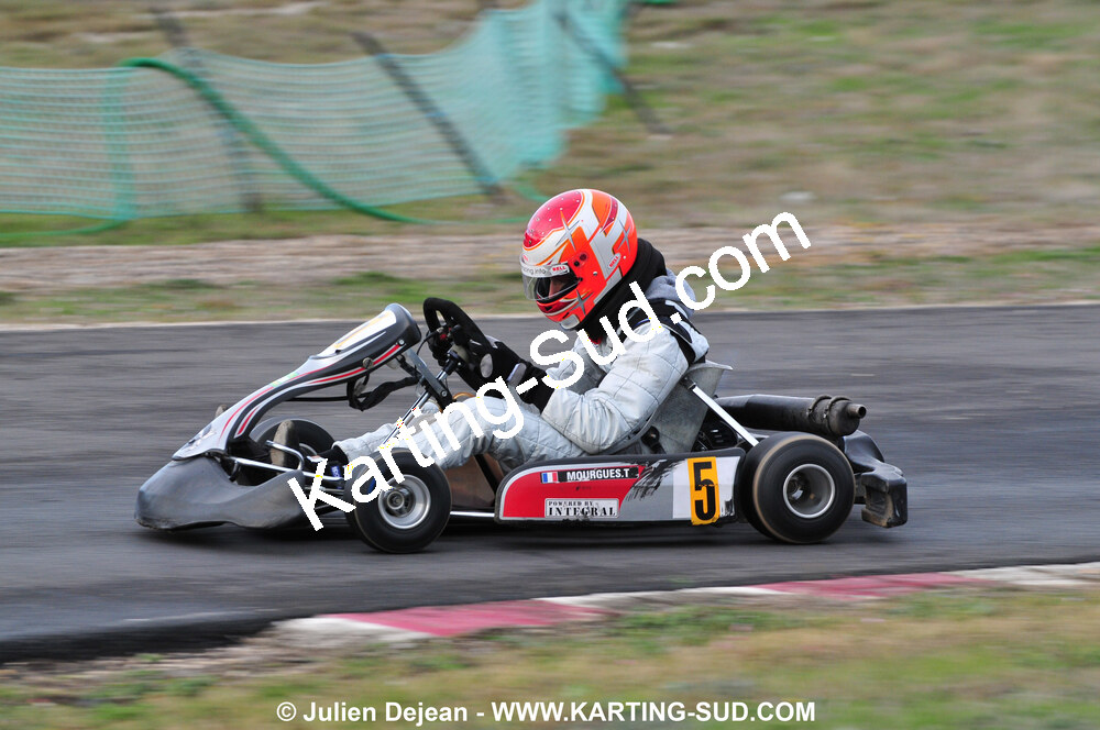 08/11/2009 : 5ème manche du Championnat du Sud 2009 à Ganges (photos Julien Dejean) 2009 — karting