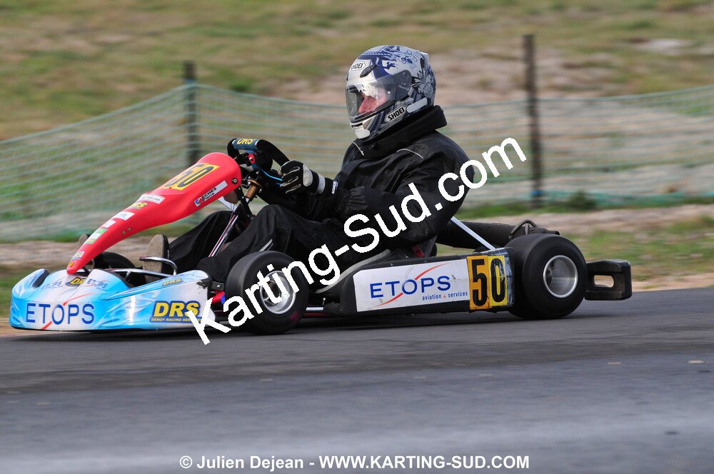 08/11/2009 : 5ème manche du Championnat du Sud 2009 à Ganges (photos Julien Dejean) 2009 — karting