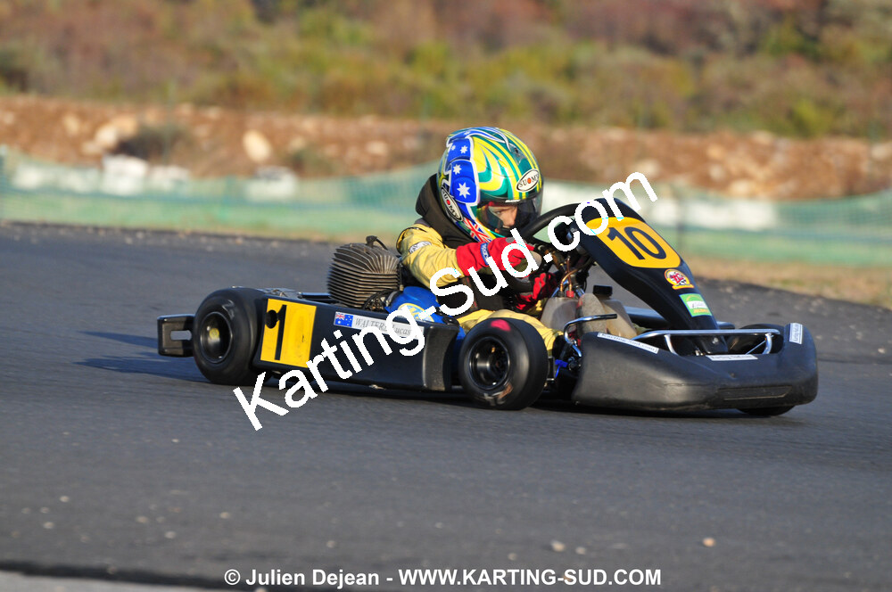 08/11/2009 : 5ème manche du Championnat du Sud 2009 à Ganges (photos Julien Dejean) 2009 — karting