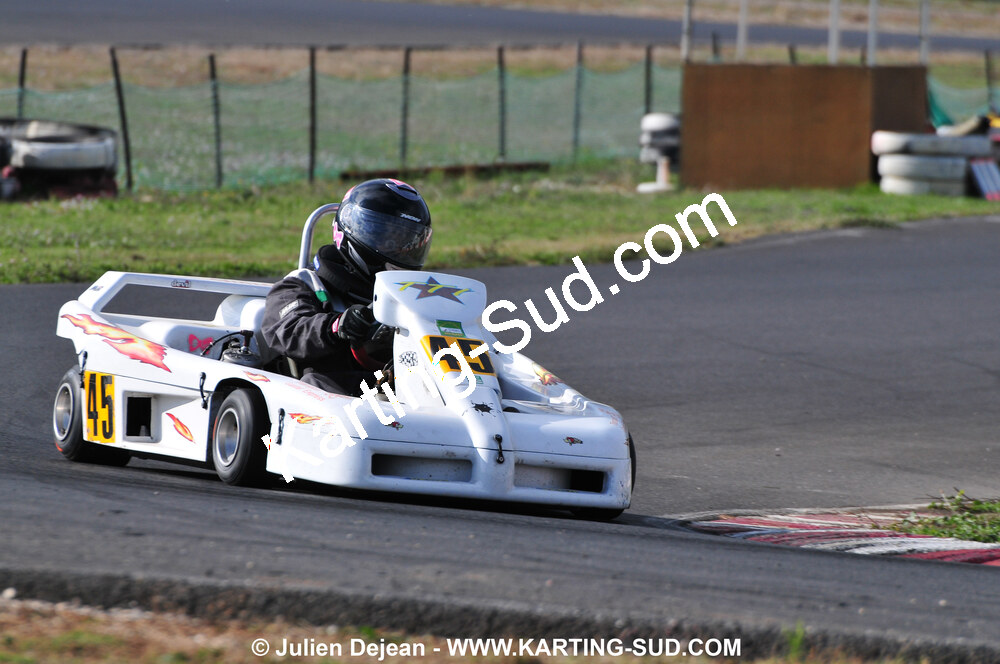 08/11/2009 : 5ème manche du Championnat du Sud 2009 à Ganges (photos Julien Dejean) 2009 — karting