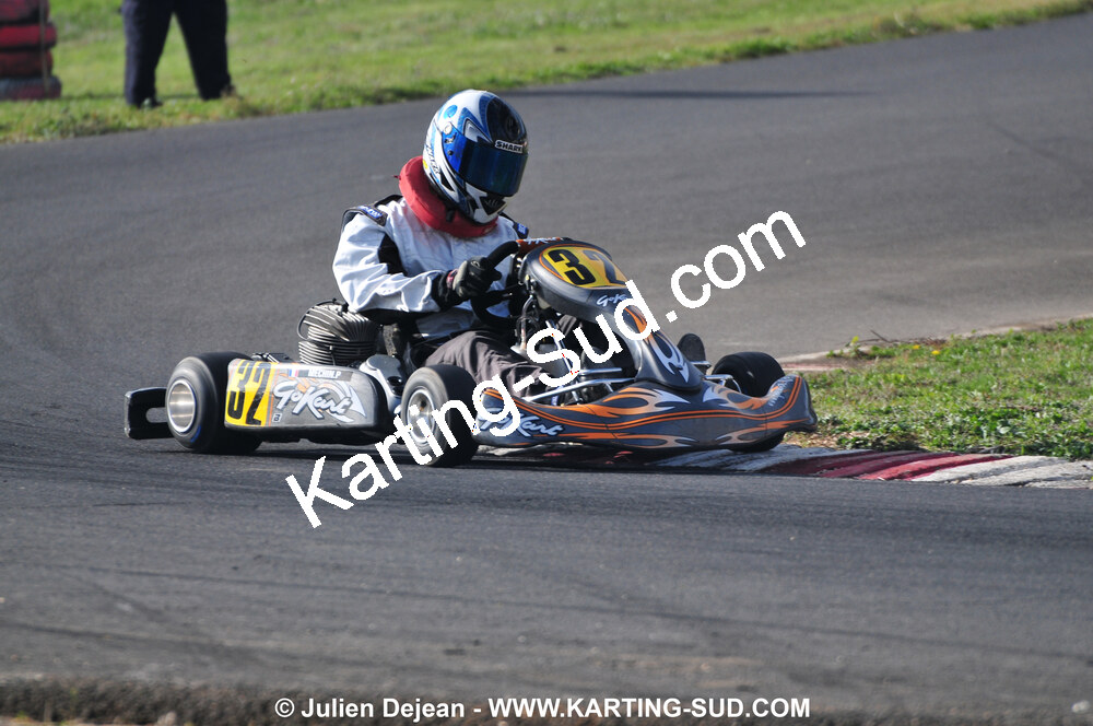08/11/2009 : 5ème manche du Championnat du Sud 2009 à Ganges (photos Julien Dejean) 2009 — karting