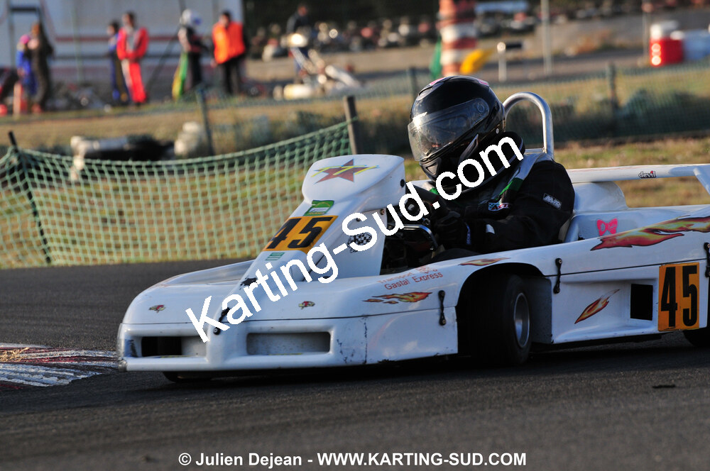 08/11/2009 : 5ème manche du Championnat du Sud 2009 à Ganges (photos Julien Dejean) 2009 — karting